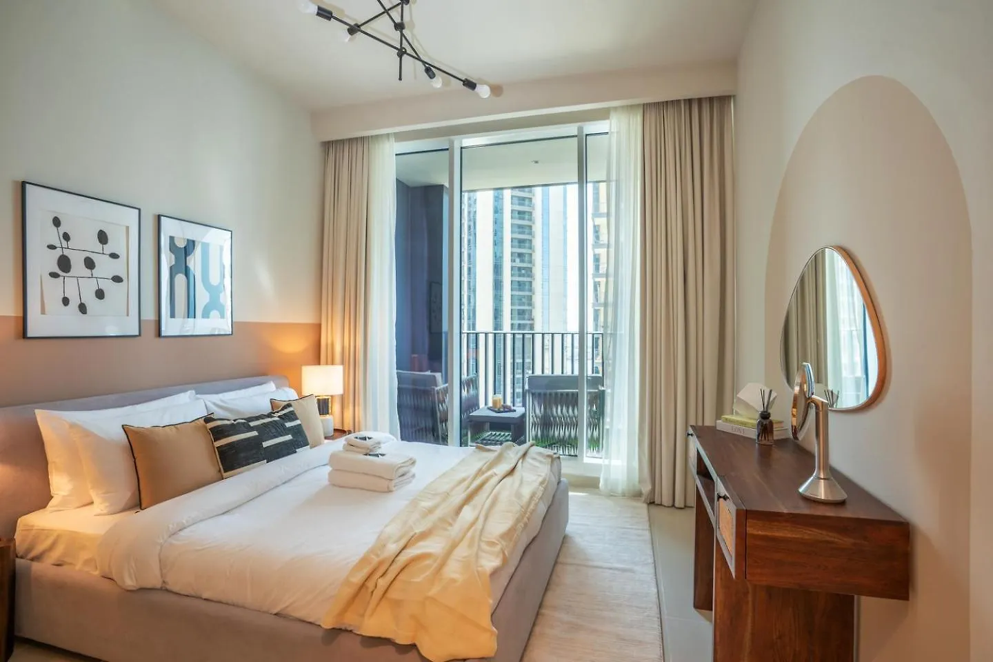 New 1Br In Creek Island With Balcony, Pool & Gym Apartment Dubai